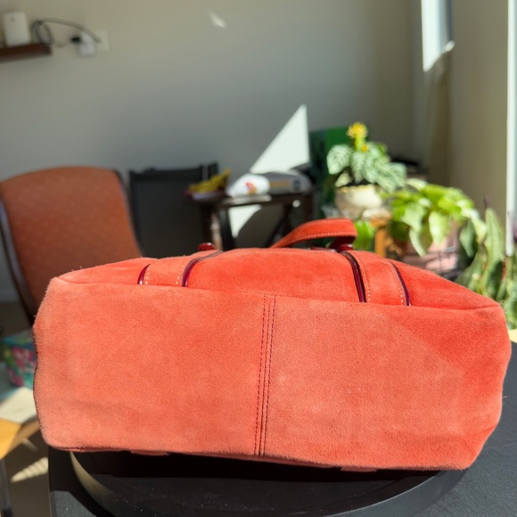 Rare Coach Red/Orange Suede Gallery Tote Bag Style 9784 - Picture 9 of 9